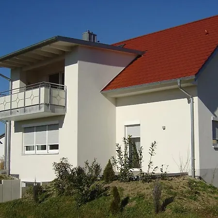 With 2 Bedrooms Hasloch (Bavaria)