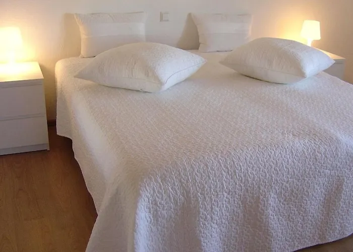 With 2 Bedrooms *